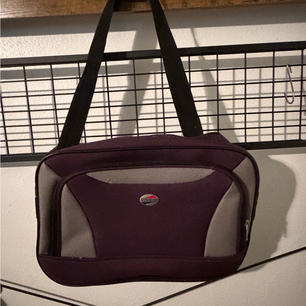 American Tourister Travel Shoulder Bag in Dark Purple and Gray